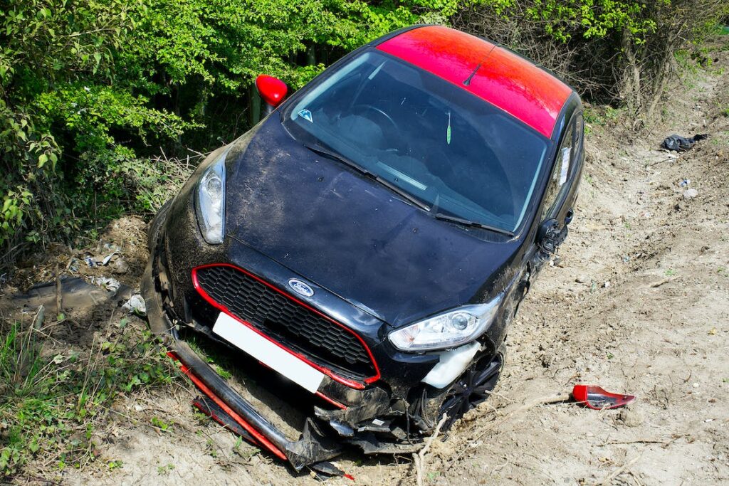 6 Steps to Filing a Car Accident Lawsuit In 2023